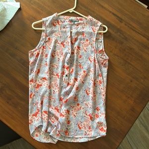 Cute floral sleeveless top